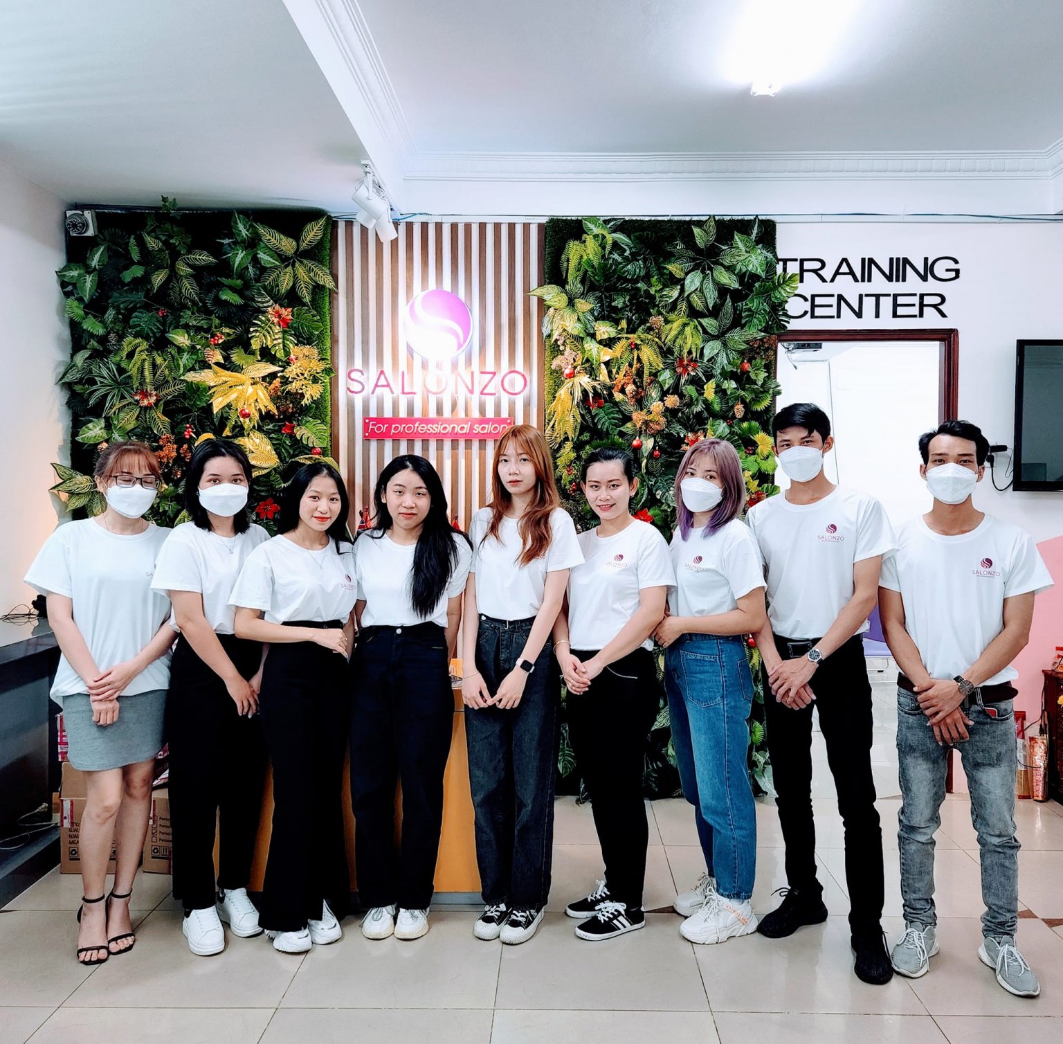 Tín hiệu tích cực từ “Chiến dịch khảo sát thị trường ngành tóc Việt 2022” của Salonzo Group khu vực miền Nam